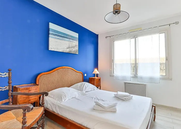 Violette - Piscine Notre-Dame-de-Riez